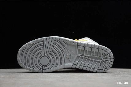 HIGH SWITCH CW6576-100 SMOKE JORDAN 1 LIGHT 0717